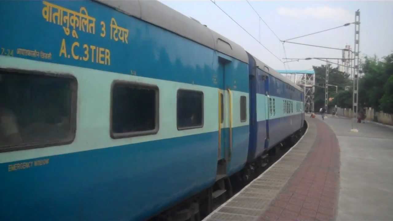 IRFCA: #12591 Gorakhpur-Bangalore SF Express - YouTube