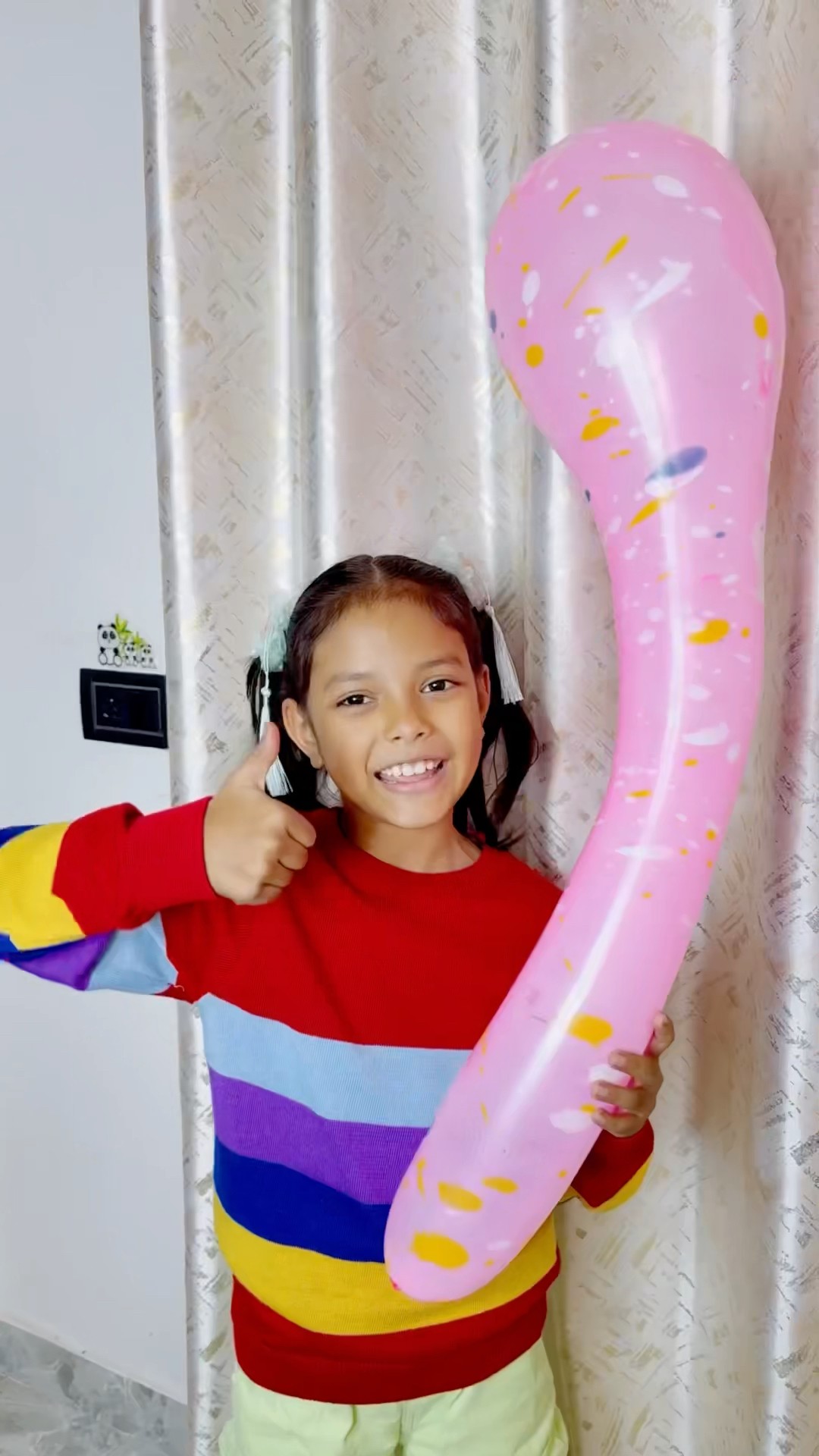 Reedishna Ko Big Balloon Mili