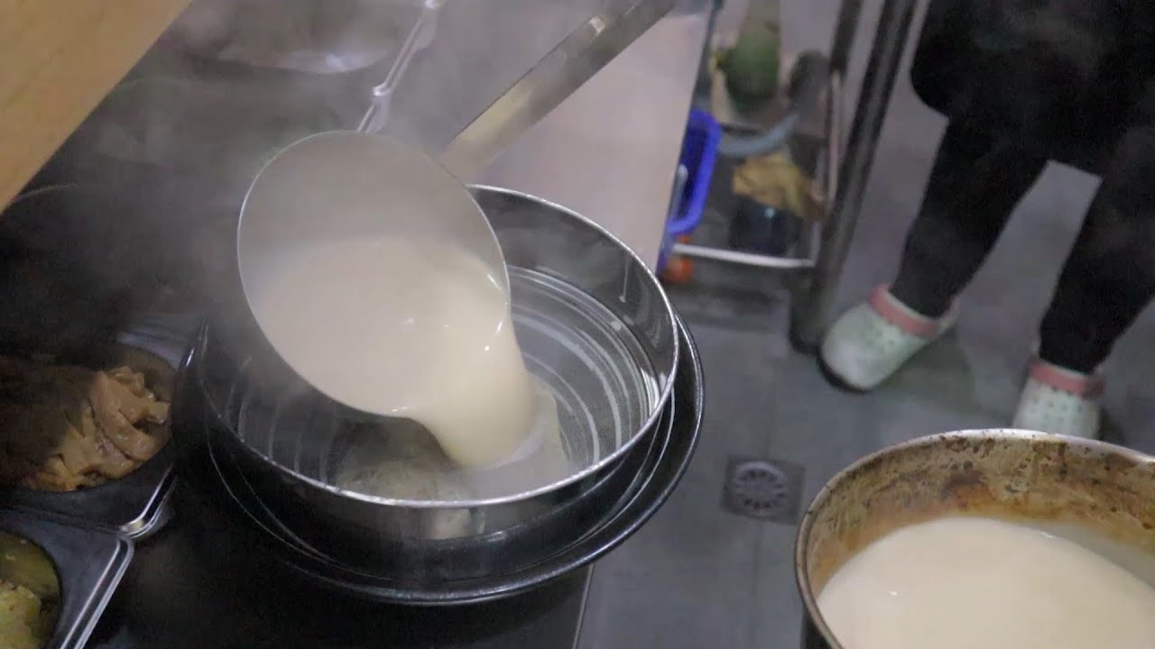 Hakataya Special Ramen 拉麺 and Chicken Karaage チキンから揚げ - Hakataya Tonkotsu Ramen