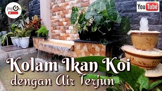 Kolam Ikan Koi dengan Air Terjun