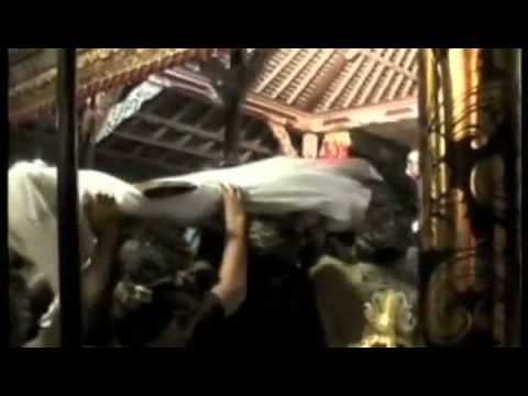 The Royal Cremation Ceremony - Pelebon Puri Ubud Part 1