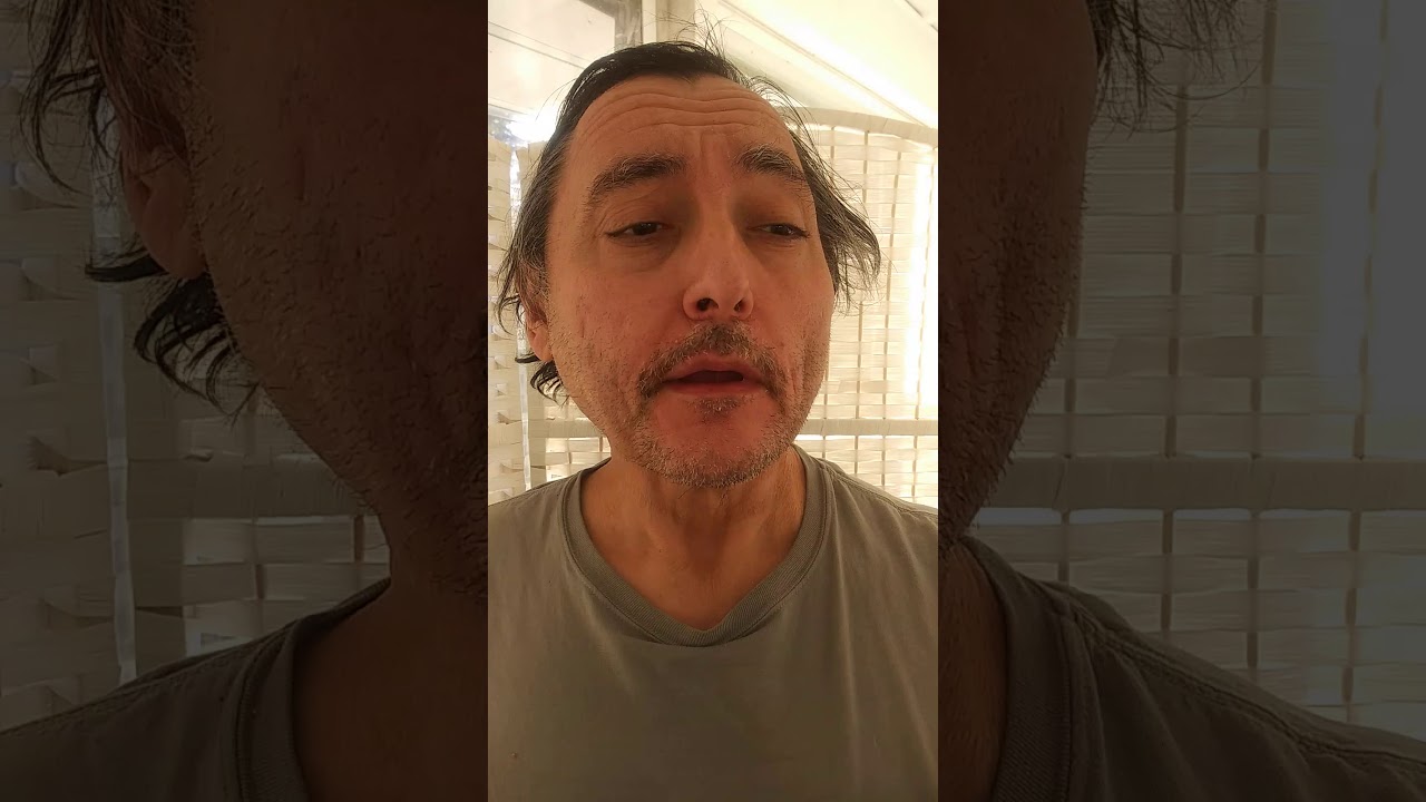 Garage old timer - YouTube