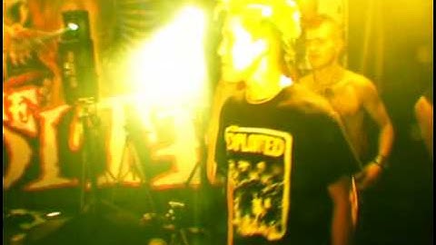 The Exploited - 25 Years Of Anarchy And Chaos part 6