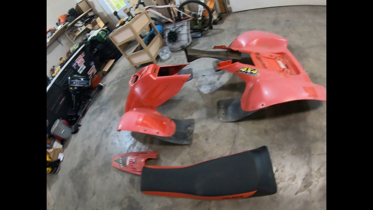 Fixing Up A 01 Polaris Scrambler 500 Part 7 Prepping The Plastics To Get Them Looking Good Again Youtube