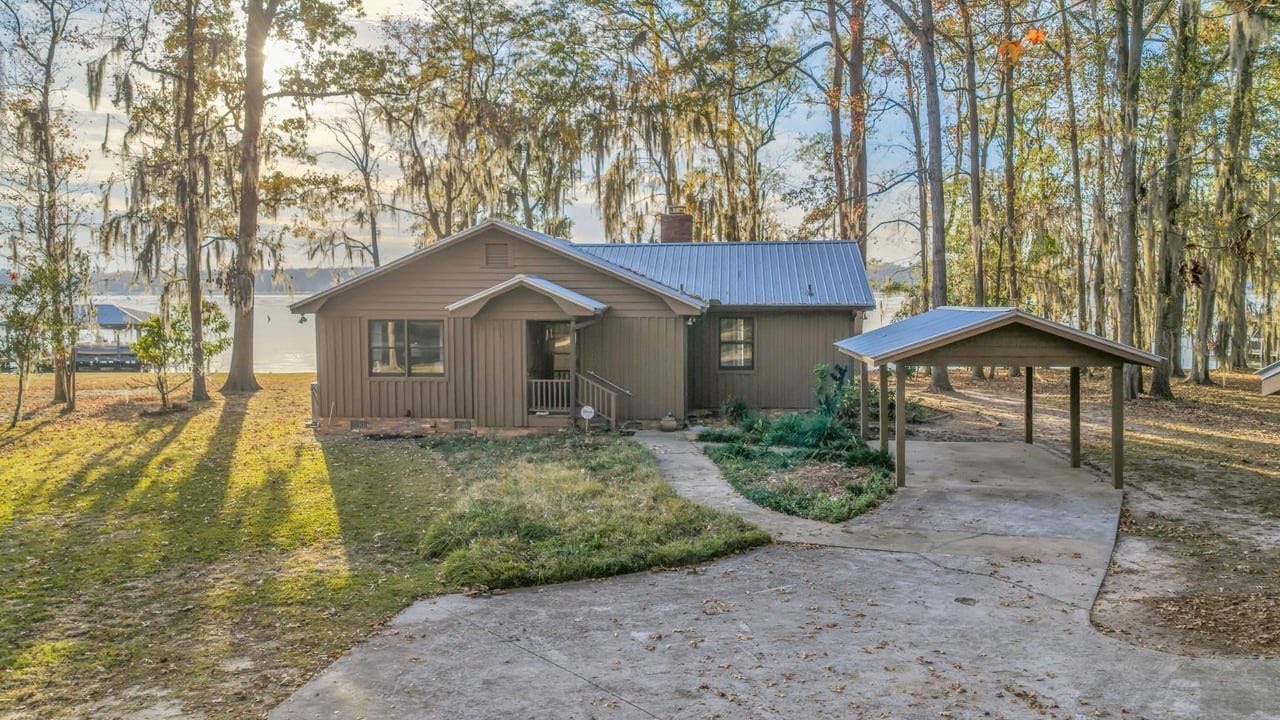 108 N Valhalla Dr, Cordele, GA