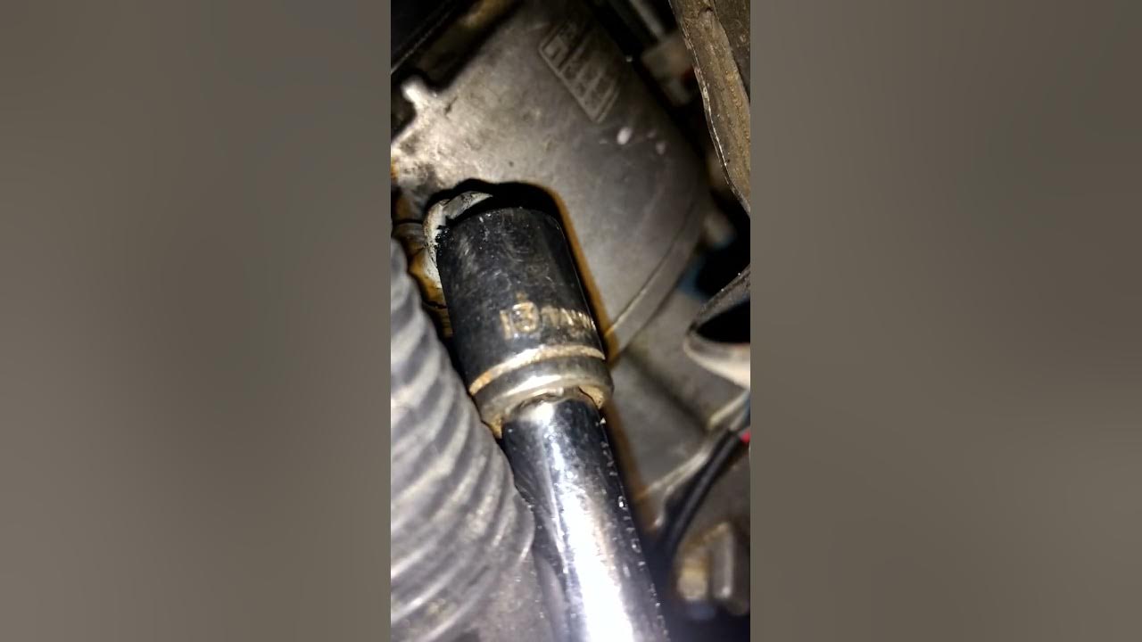 2014 Jeep Patriot Oil Pan Gasket replacement - YouTube