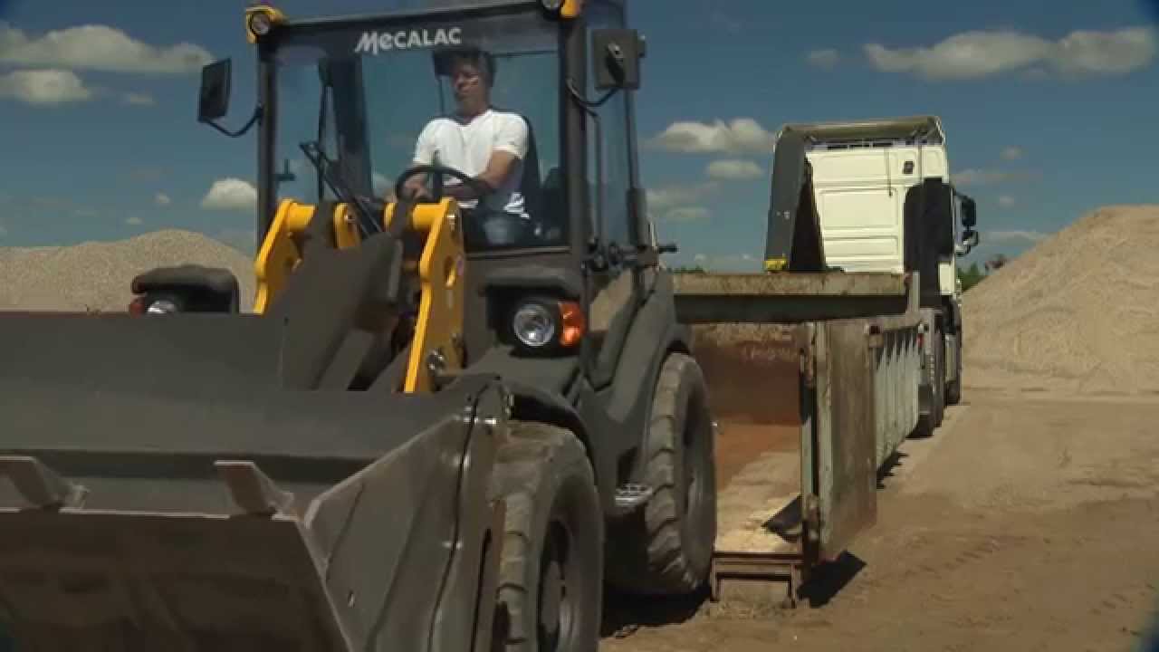 Mecalac new AX Recycling