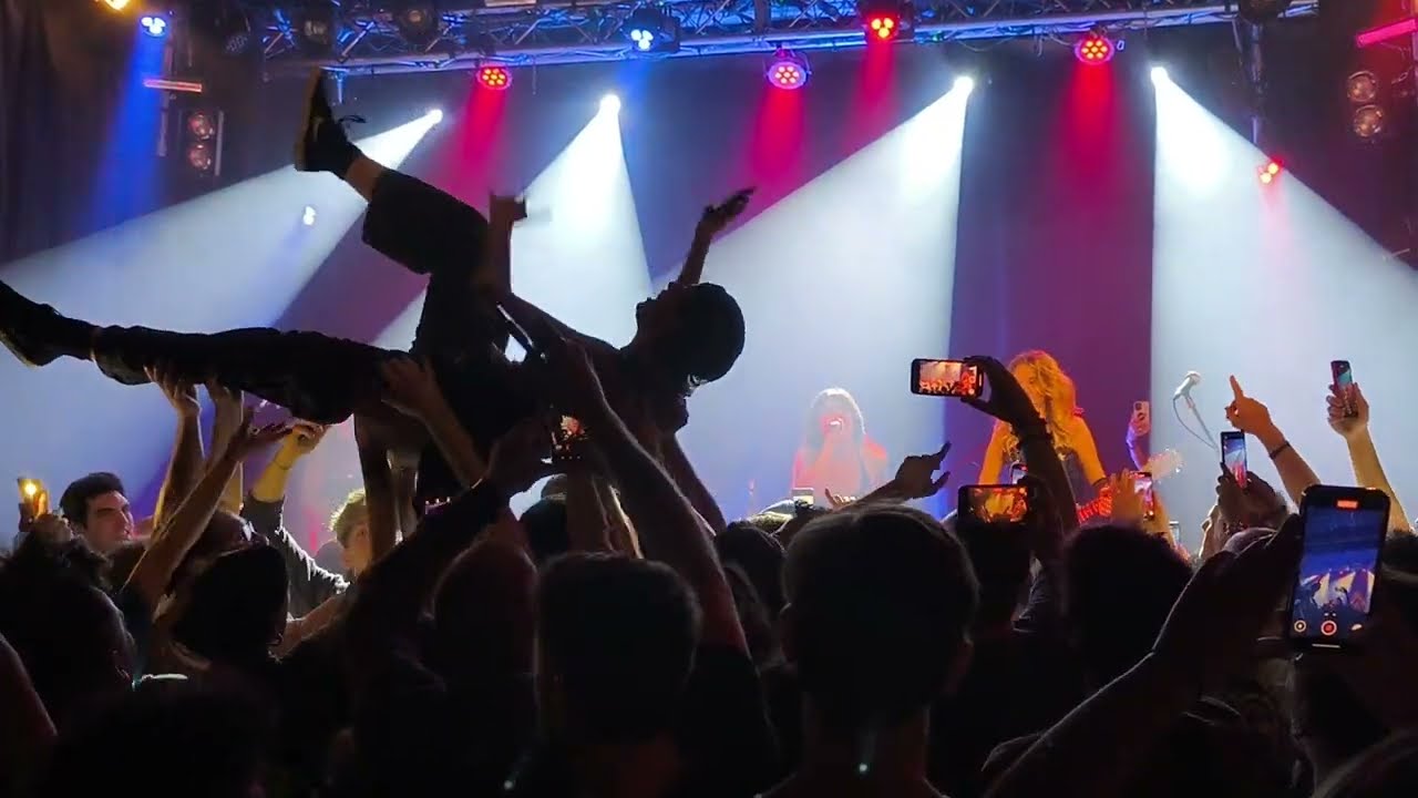 Bambole di pezza - Favole (mi hai rotto il caxxo) live