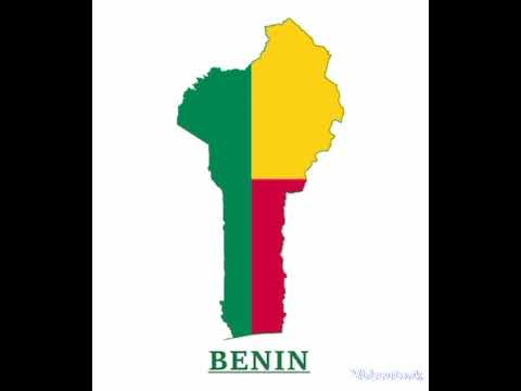Enfant du Bénin debout / Tina KAKPO