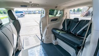 Career Overview VR-360 - View Inside in VR - Wheelchair Van 2019 Chrysler Pacifica Touring L Entervan XT - KR625356