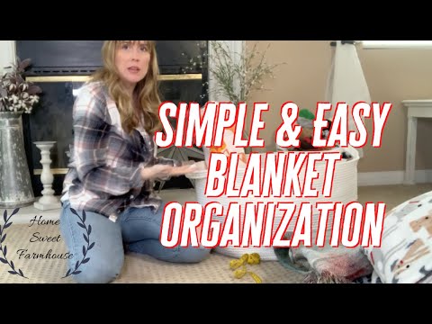 How To Organize Blankets In A Basket