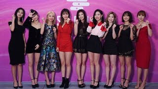 [단독영상] 트와이스(TWICE) "밝고 에너지 넘치는 모습 보여드릴게요" ('서가대' 인터뷰)