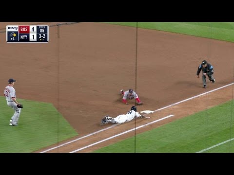 BOS@NYY: Gregorius' head-first slide into first base