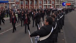 Escolares de Iquique se lucieron en desfile en honor a las glorias navales (17.05.2024)