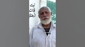 Palestinians Flee Gaza City 