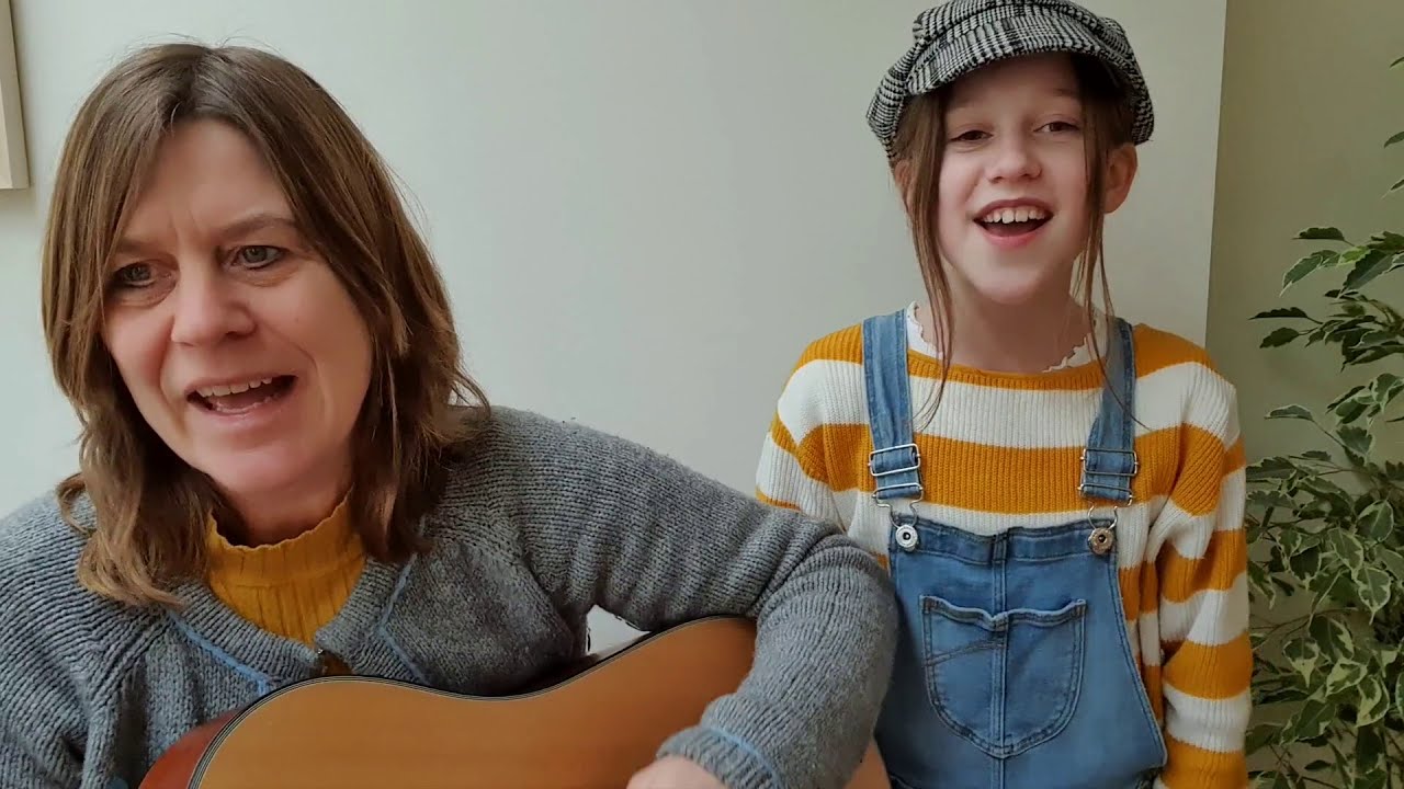 Liedje om mee te zingen - School is leuk!