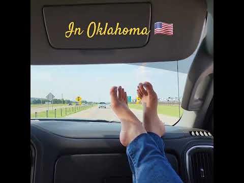 Oklahoma 🇺🇸 Feet on the Dash