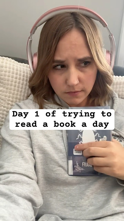 Can I read a book a day for a whole month? Day 1 | Metamorphosis