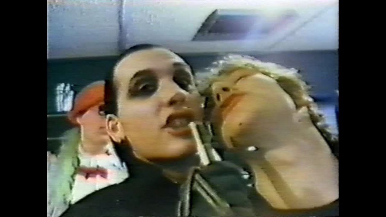 THE DAMNED - Love Song (Rare 1979 Promo Video) - YouTube