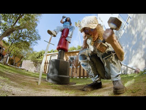 Putar CRISIS! - Jeris Johnson