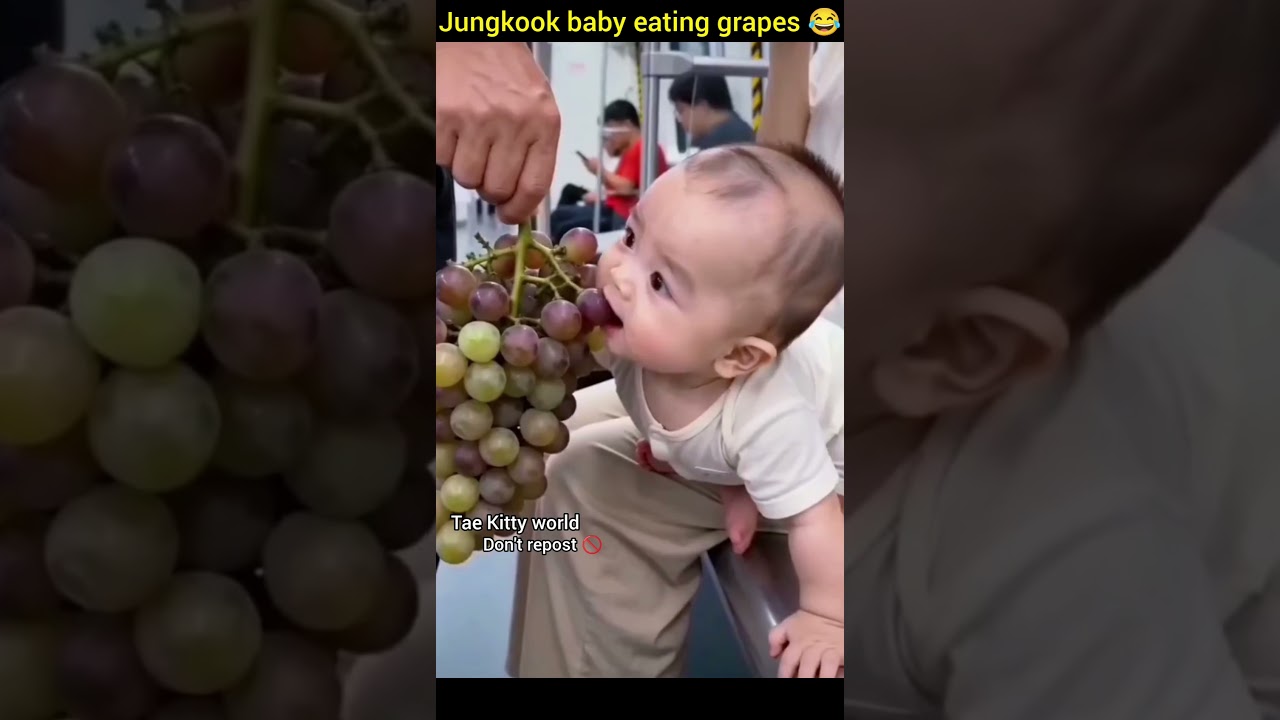 Jungkook baby eating grapes 🍼😂 wait for end 😂 #bts #shorts