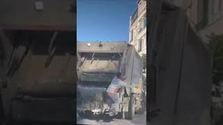 Dans Ederek İşini Yapan Aksaray Belediyesi Temizlik Görevlisi Hamit Karakaya Creative Commons