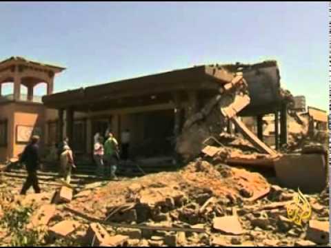 تواصل غارات الناتو لتفادي سقوط الليبيين