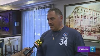 Penn State's Deluca gets support from his parents at Rose Bowl