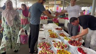 Exploring The Biggest Local Market In Tashkent Uzbekistan Chorsu Bazar Vlog 11 Uzbek Soviet Style.
