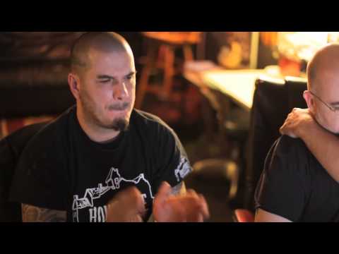 Βίντεο: Καθαρή αξία Phil Anselmo: Wiki, Έγγαμος, Οικογένεια, Γάμος, Μισθός, Αδέρφια