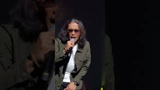 Download Lagu 🔥THOMAS ARYA - BUNGA🔴Live Zepp, K.L #konsertmilenia2024 #bunga #thomasarya #liveperformance  #zeppkl MP3