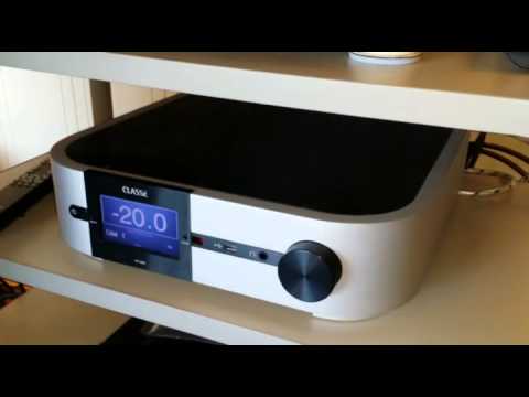 OPPO BDP-105 Universal Blu-ray Player Review Equipment Rack