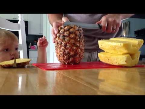 How to cut a pineapple for dehydrating or serving