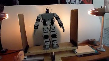 bioloid balance testing - P1000490.MOV