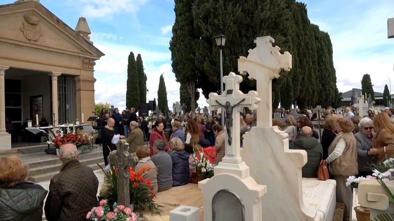 DÍA DE LOS DIFUNTOS - 2025 / VILLANUEVA DE LOS INFANTES / PACO GARCIA