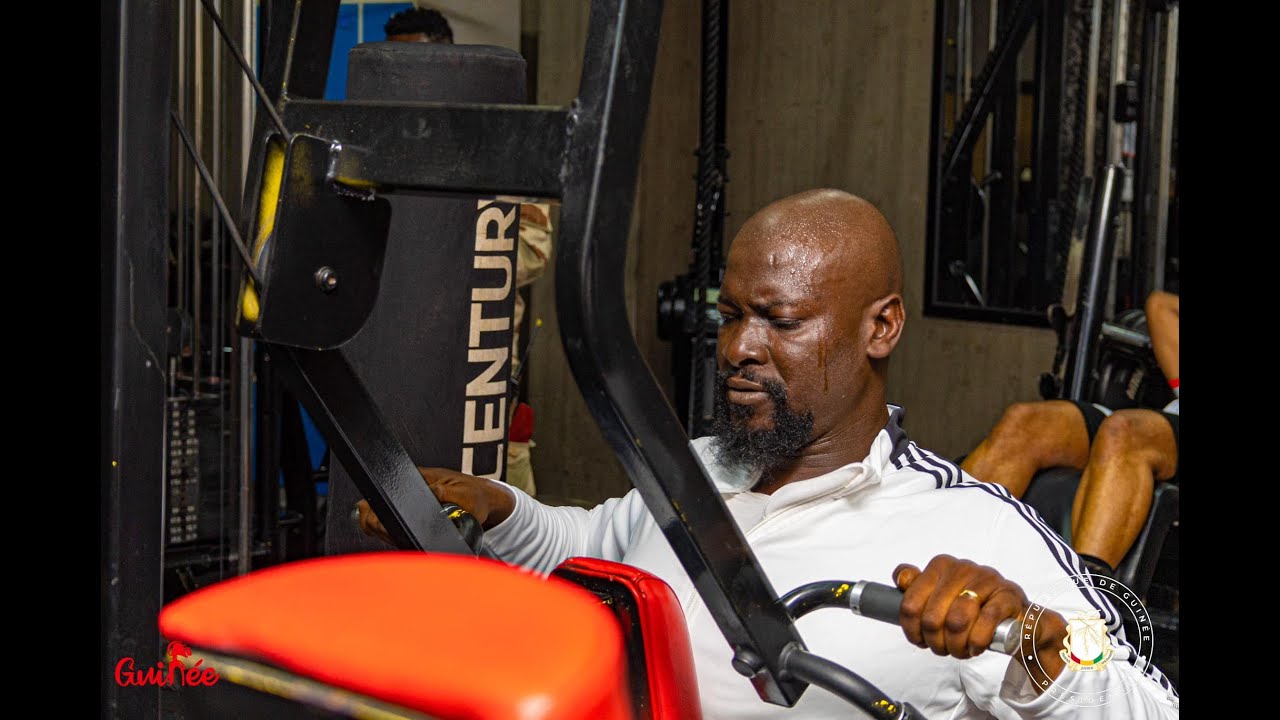 🎥 | 𝗣𝗮𝗹𝗮𝗶𝘀 𝗠𝗼𝗵𝗮𝗺𝗺𝗲𝗱 𝗩 : 𝗹𝗲 𝗖𝗵𝗲𝗳 𝗱𝗲 𝗹'𝗘́𝘁𝗮𝘁 𝗲𝗻𝘃𝗼𝗶𝗲 𝗹𝗲 𝗚𝗼𝘂𝘃𝗲𝗿𝗻𝗲𝗺𝗲𝗻𝘁 𝗮𝘂 𝘀𝗽𝗼𝗿𝘁