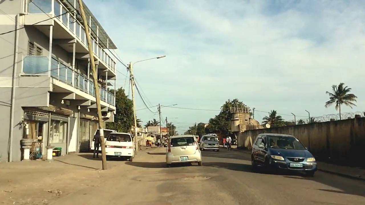 Moçambique - Beira - De Matacuane ao Macuti