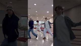 [CIX] LOE 챌린지💘 with 도훈, 영재 #Shorts