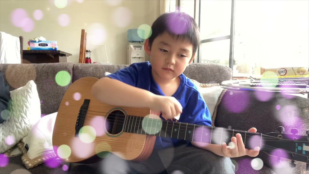 Kai plays "Sakura"