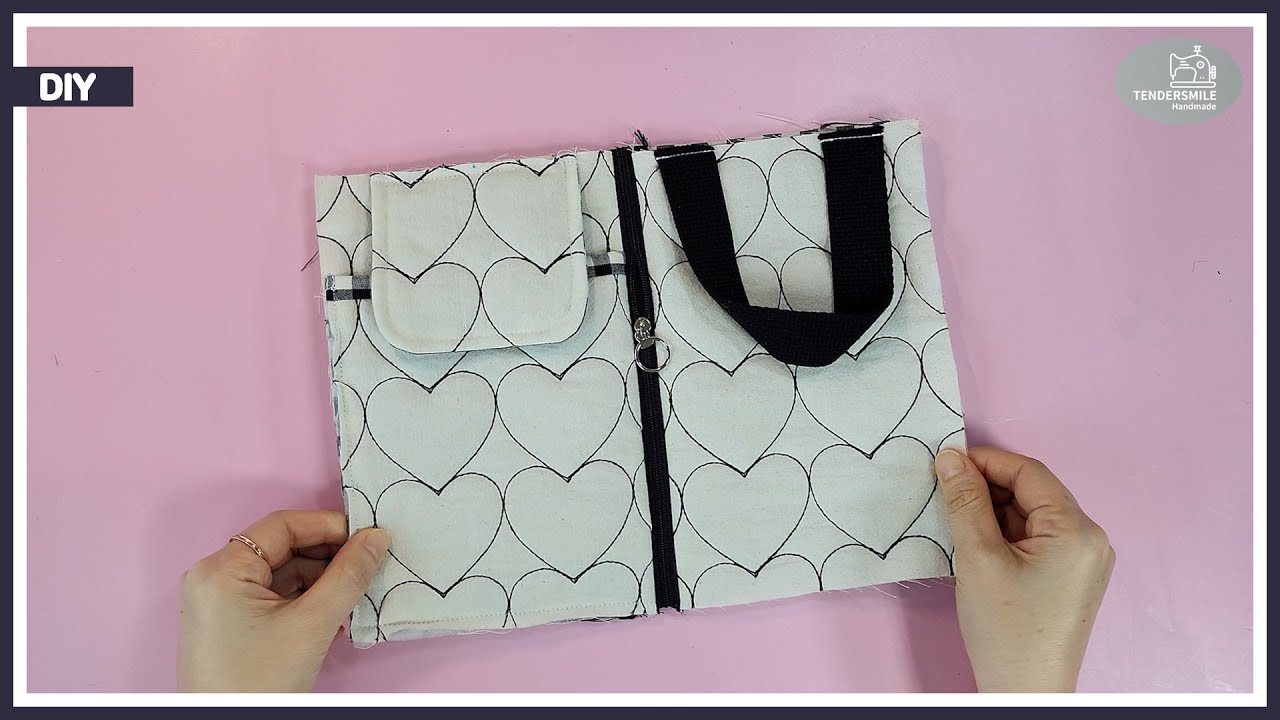 Как сделать сумочку на молнии, в которую можно положить телефон