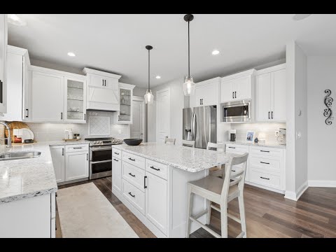 3862 Pascolo Bend, Chaska, MN home video tour