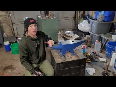 Vevor 132 Pound Anvil