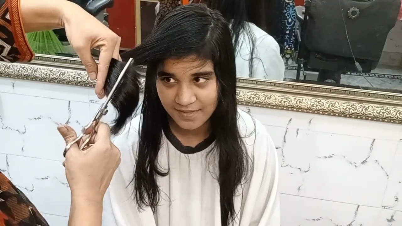 haircutting 😍 ‎@hoorain salon 