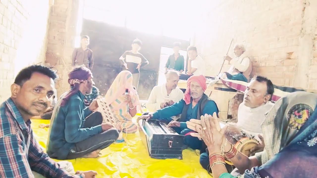 संध्या भजन कीर्तन 🤔🫠#blogsvideo #youtube #viral reels #hindisong #kamal #song 