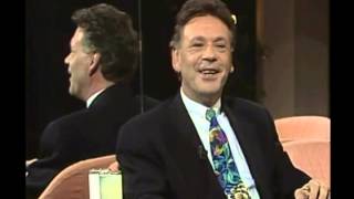 Theo Sijthoff Bekent....r...van Oud Wielrenner Tot Modekoning