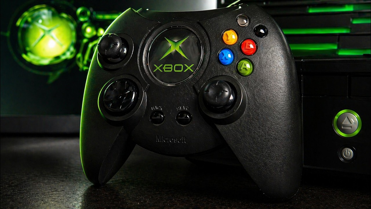 The Xbox Controller Everyone Hated - YouTube