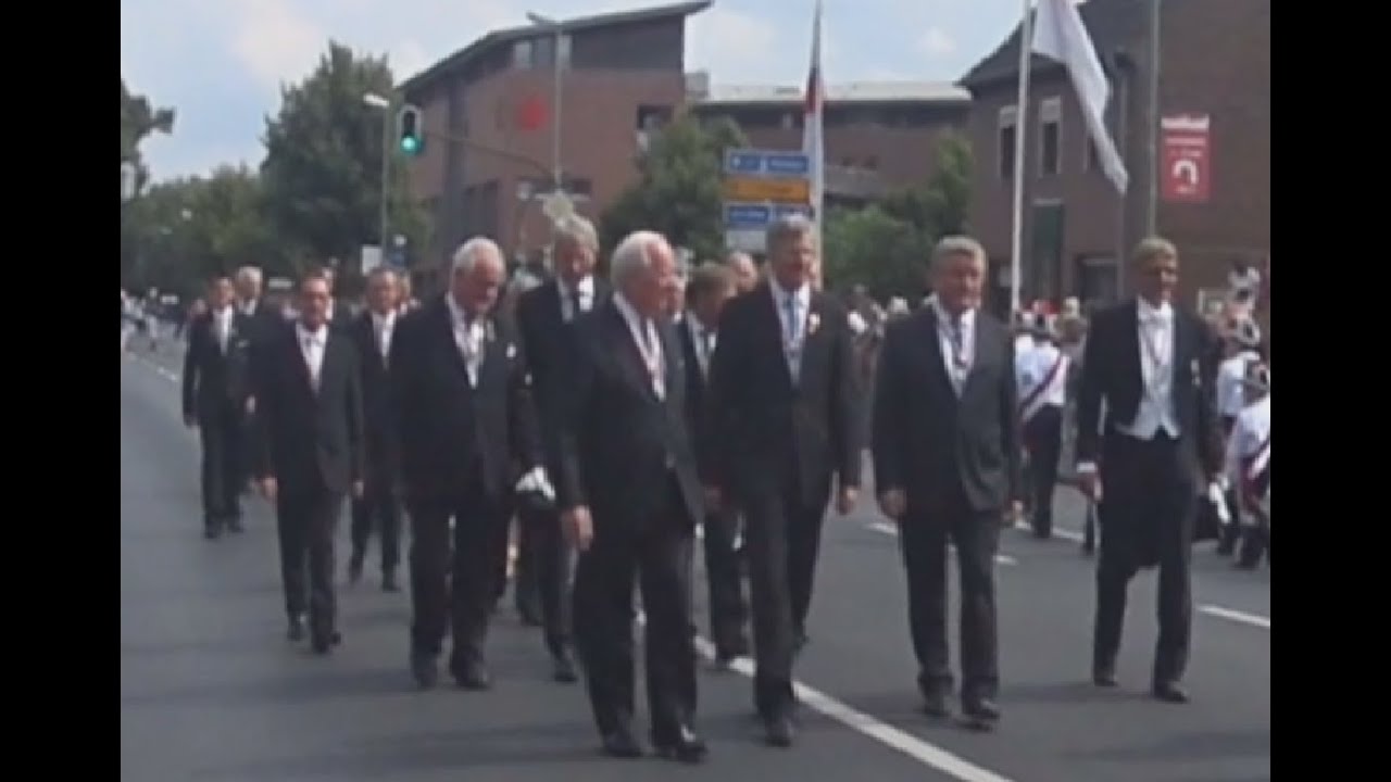 Schützenfest in Grimlinghausen  -- Königsparade  14.08.2016