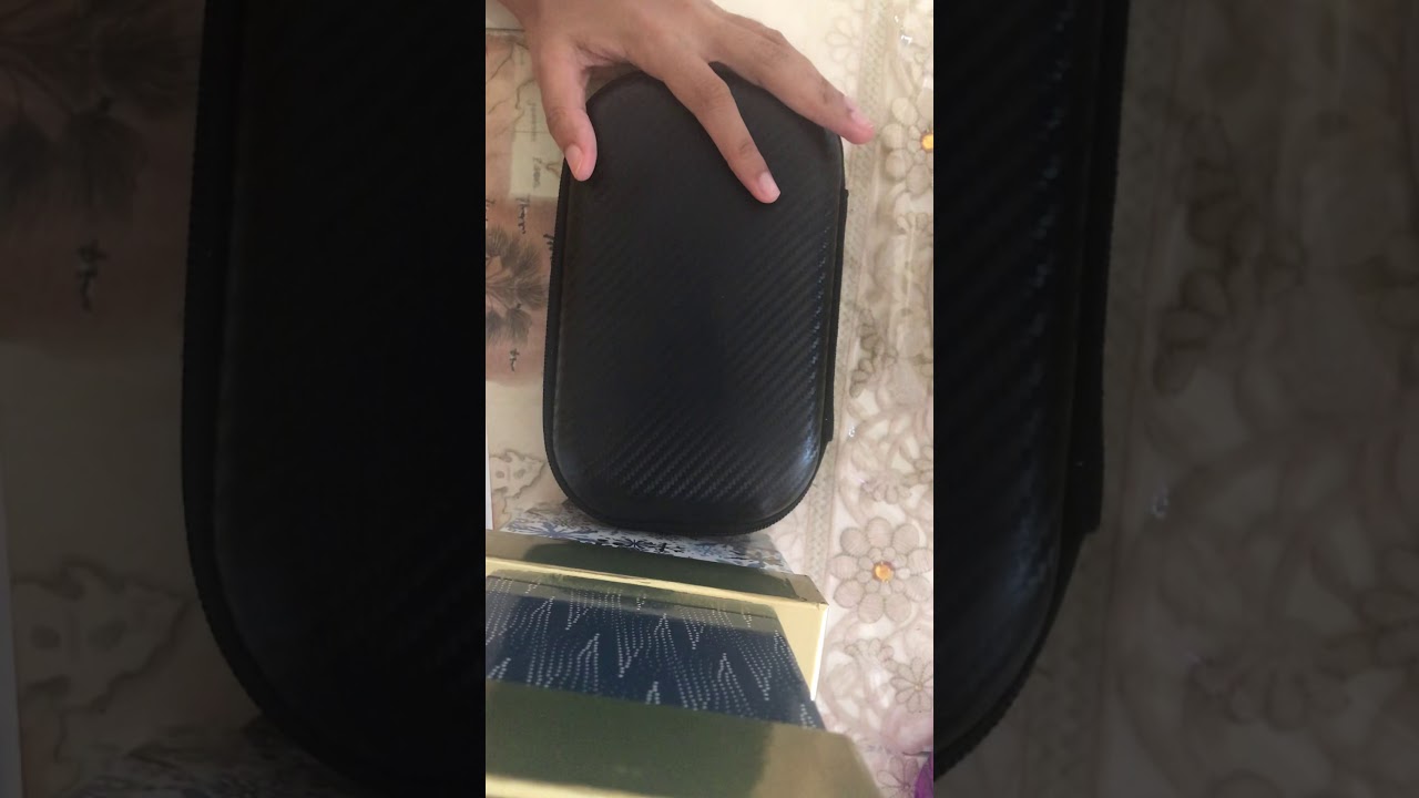 ZIPIT Carbon Box Case.