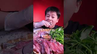 Mực ống cuống rau muống bánh tráng | Spicy Kim