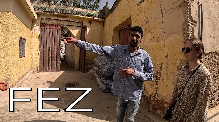 WALKING TOUR 4K  FEZ Marruecos con guia turistica - 2024 - 4k UHD